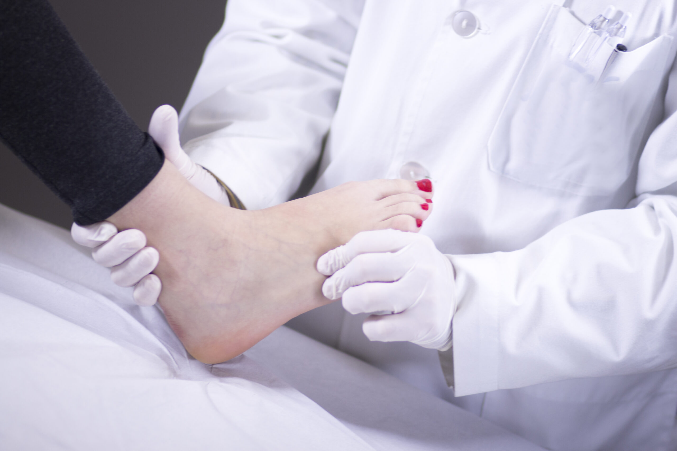 👣 Foot Specialist Doctor in Hyderabad – Expert Foot & Vascular Care at Asian Vascular Hospitals